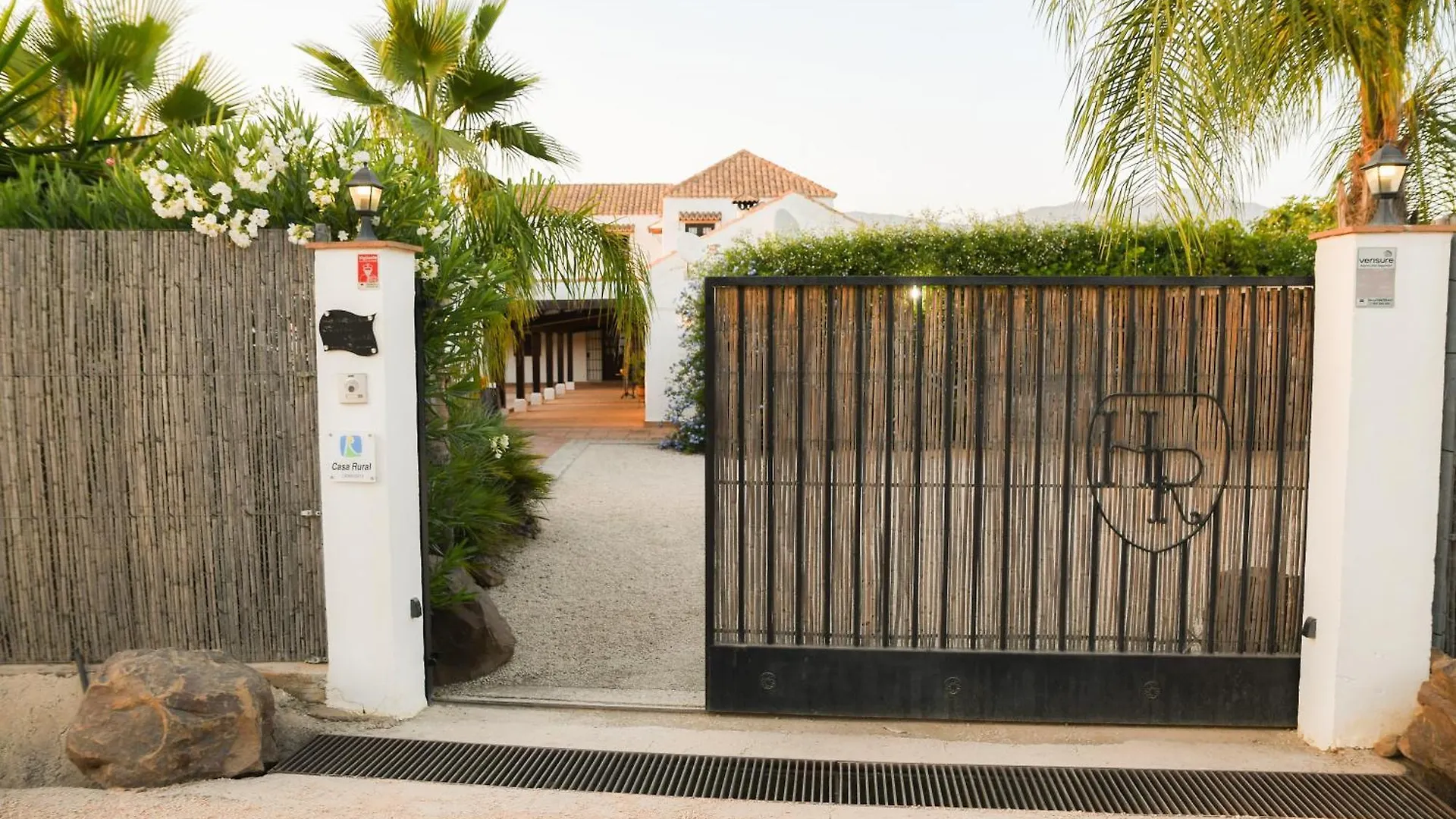 Hacienda Riogordo Bed & Breakfast