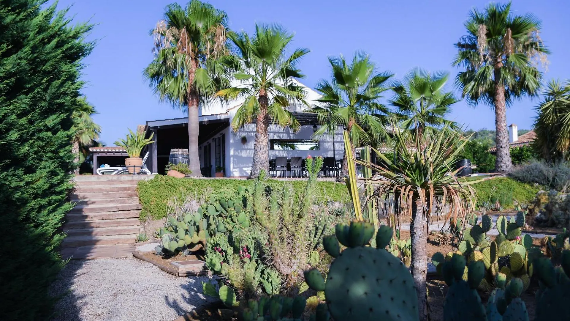 Hacienda Riogordo Bed & Breakfast 0*,
