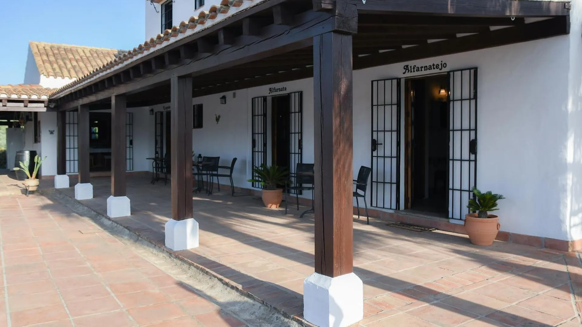 Hacienda Riogordo Bed & Breakfast
