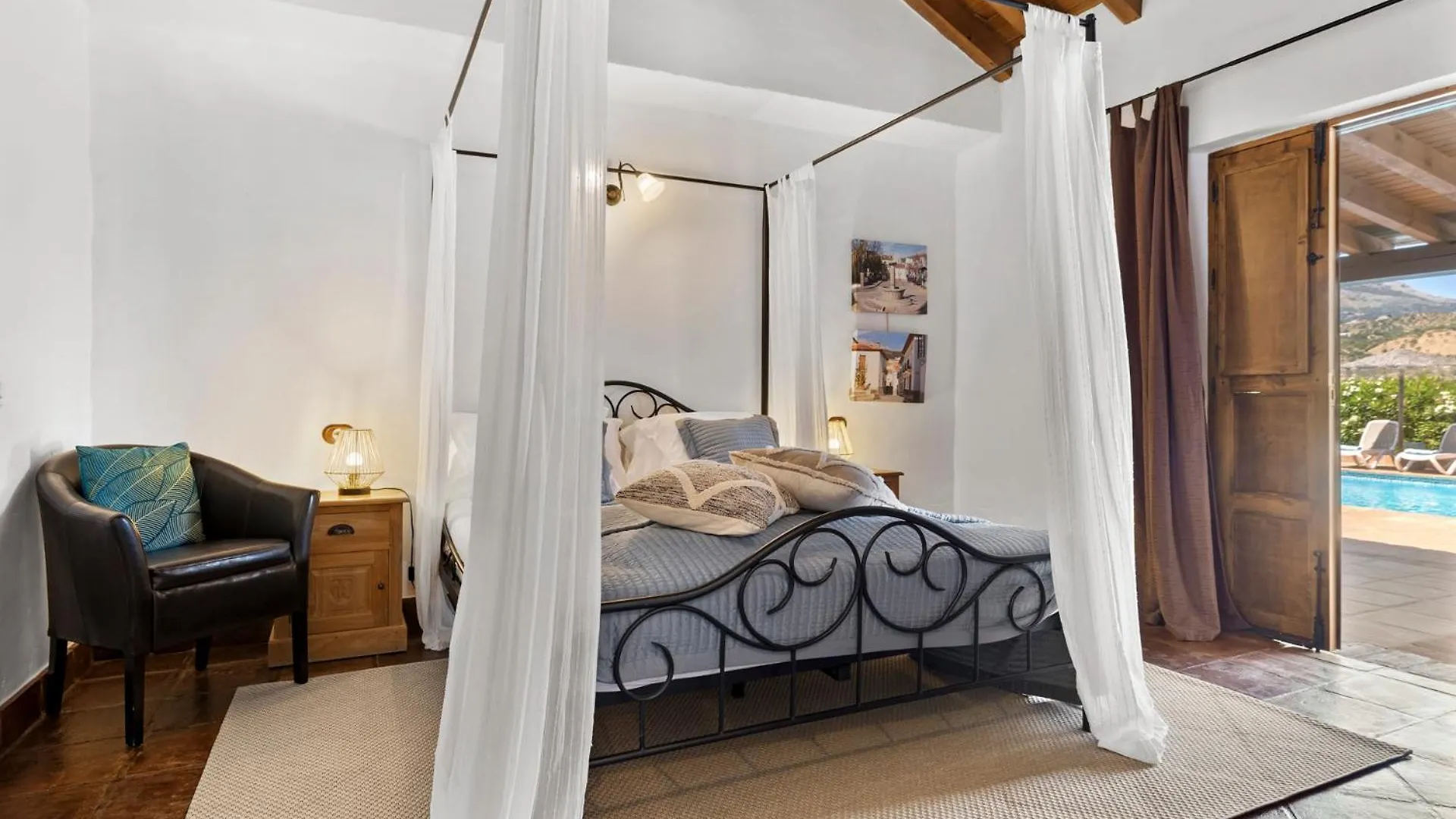Hacienda Riogordo Bed & Breakfast Spain